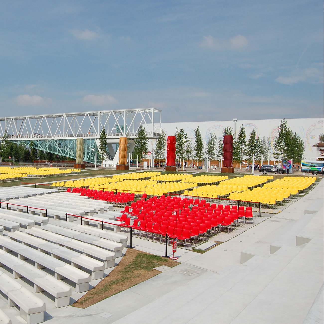 OAT Open Air Theatre: integrazione dei posti a sedere EXPO Milano 2015